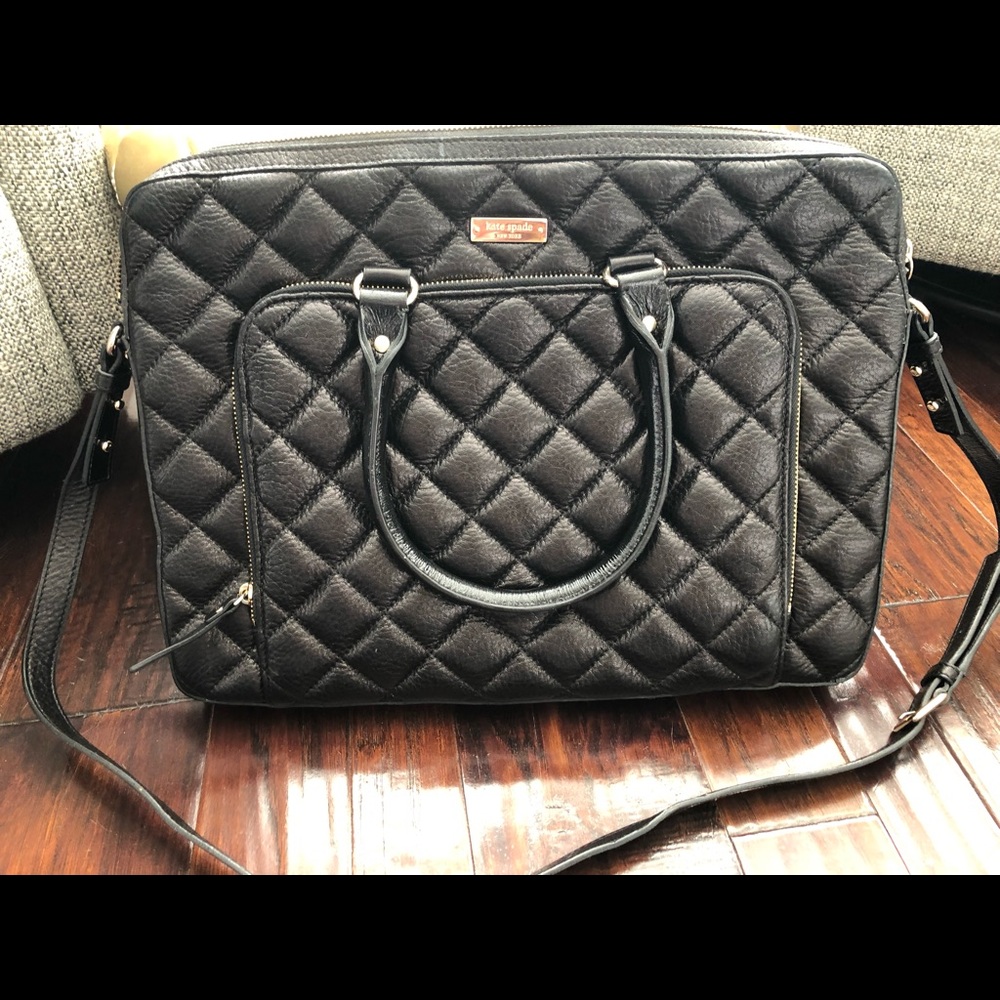 Laptop carrier